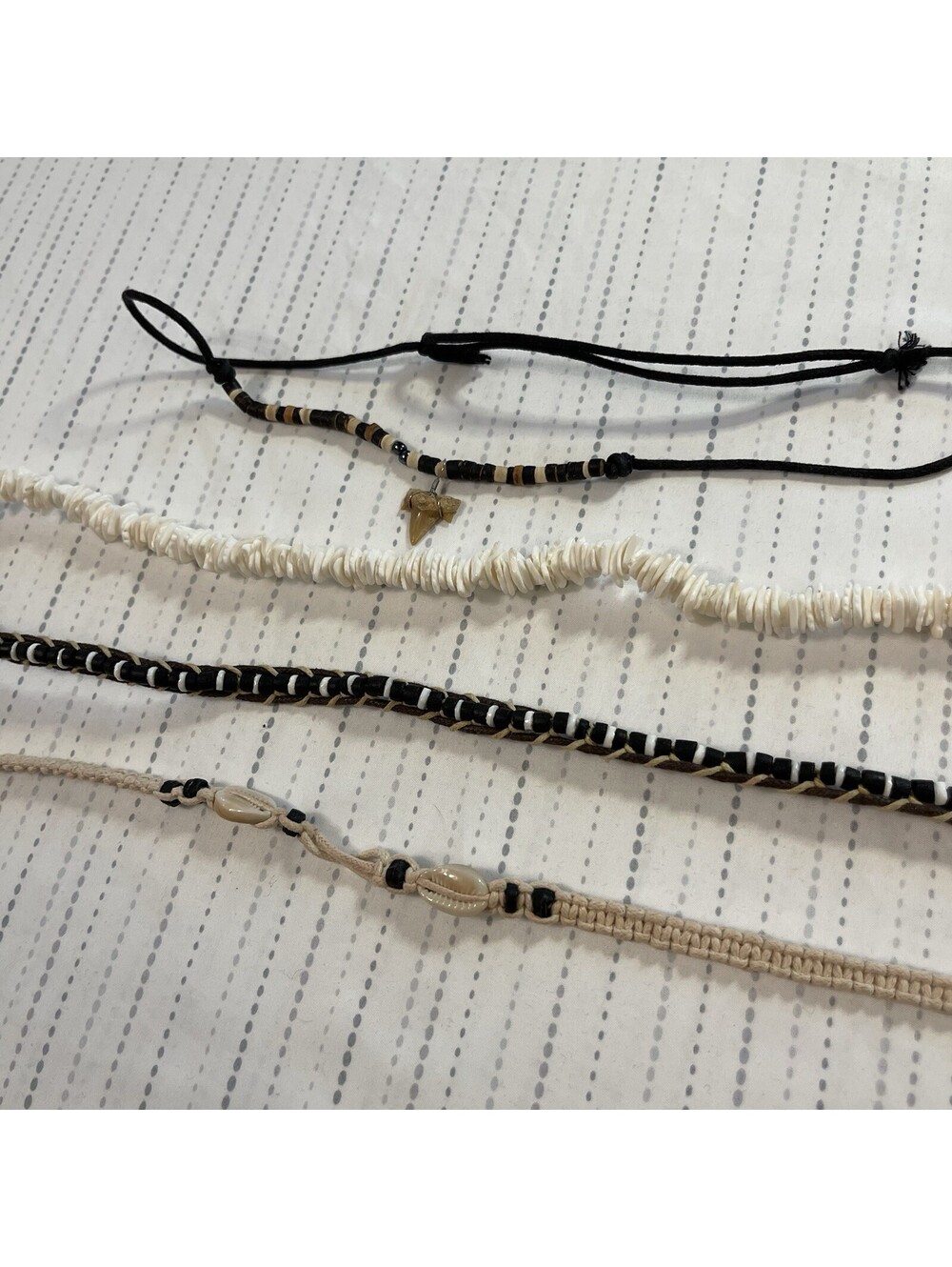 Puka Shell Necklaces Lot Of 4 Vtg 90s Y2K Beach Surfer Summer Ocean Coastalcore